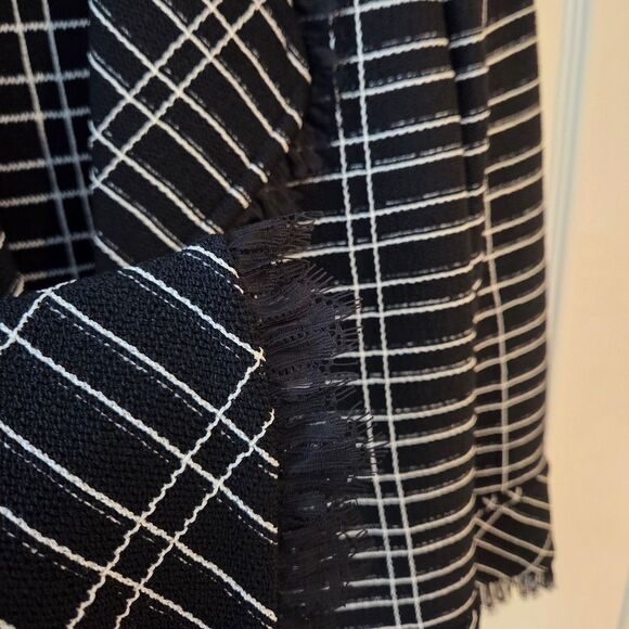 St. John Black and White Women's Jacket - Picture 4 of 6